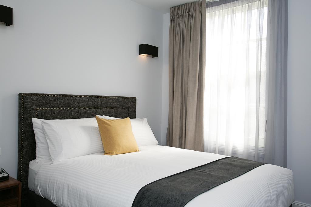 The Lucky Hotel Newcastle Oda fotoğraf